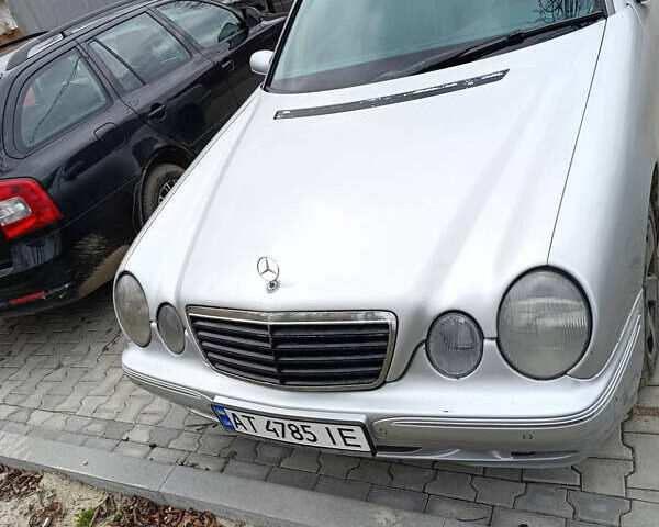 Серый Мерседес Е-Класс, объемом двигателя 2.7 л и пробегом 278 тыс. км за 3399 $, фото 18 на Automoto.ua