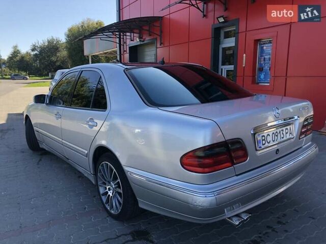 Сірий Мерседес Е-Клас, об'ємом двигуна 4.3 л та пробігом 290 тис. км за 4999 $, фото 12 на Automoto.ua