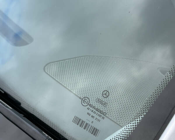 Серый Мерседес Е-Класс, объемом двигателя 2 л и пробегом 88 тыс. км за 10500 $, фото 12 на Automoto.ua