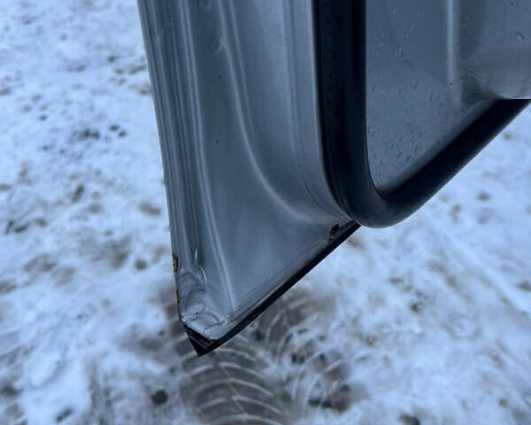 Серый Мерседес Е-Класс, объемом двигателя 3.2 л и пробегом 320 тыс. км за 4300 $, фото 5 на Automoto.ua