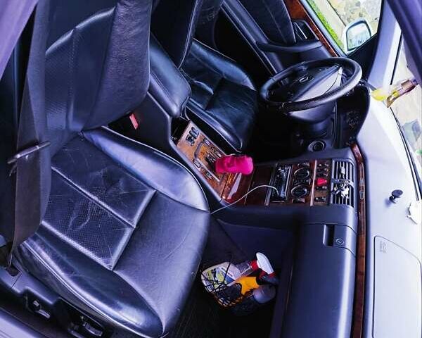 Серый Мерседес Е-Класс, объемом двигателя 2.8 л и пробегом 385 тыс. км за 4000 $, фото 6 на Automoto.ua