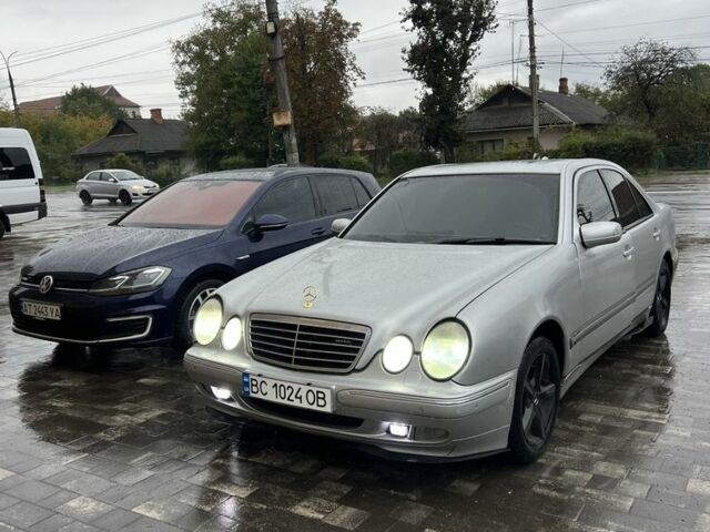 Сірий Мерседес Е-Клас, об'ємом двигуна 2.8 л та пробігом 490 тис. км за 4400 $, фото 3 на Automoto.ua