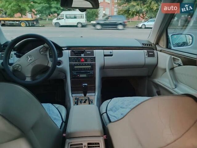 Серый Мерседес Е-Класс, объемом двигателя 2.6 л и пробегом 260 тыс. км за 4400 $, фото 19 на Automoto.ua