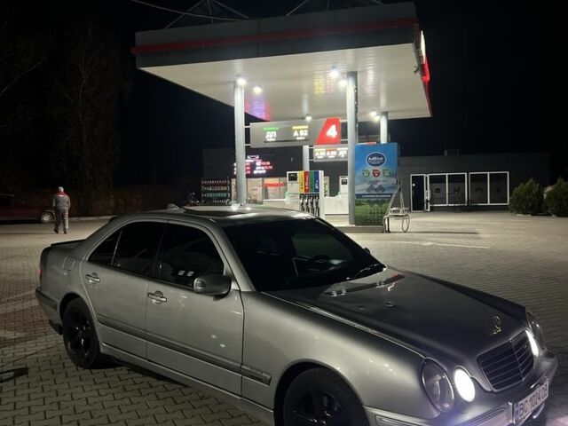 Сірий Мерседес Е-Клас, об'ємом двигуна 2.8 л та пробігом 490 тис. км за 4400 $, фото 5 на Automoto.ua