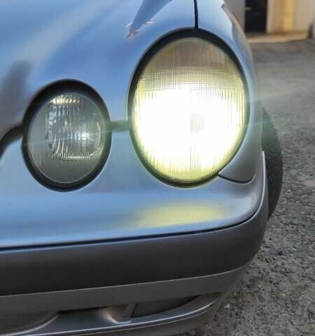 Сірий Мерседес Е-Клас, об'ємом двигуна 2 л та пробігом 389 тис. км за 4000 $, фото 10 на Automoto.ua