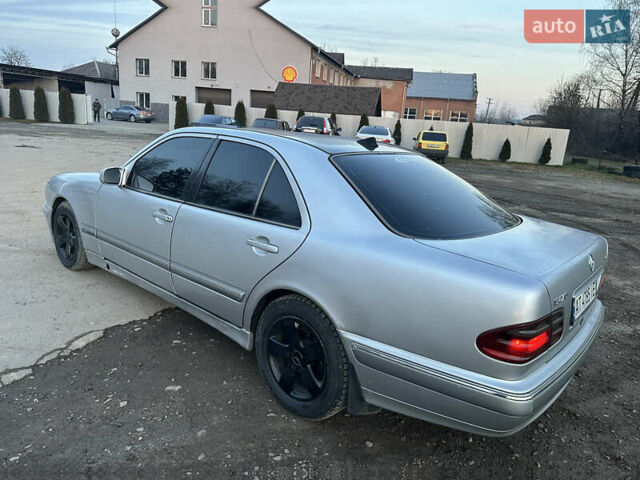 Серый Мерседес Е-Класс, объемом двигателя 2.7 л и пробегом 278 тыс. км за 3399 $, фото 7 на Automoto.ua