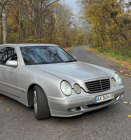 Серый Мерседес Е-Класс, объемом двигателя 3.22 л и пробегом 577 тыс. км за 4000 $, фото 6 на Automoto.ua