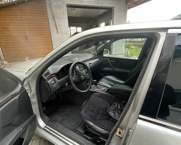 Серый Мерседес Е-Класс, объемом двигателя 2.15 л и пробегом 370 тыс. км за 3200 $, фото 17 на Automoto.ua