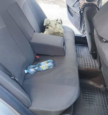 Сірий Мерседес Е-Клас, об'ємом двигуна 2 л та пробігом 389 тис. км за 4000 $, фото 17 на Automoto.ua