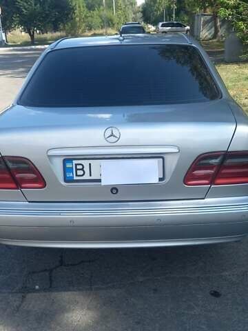 Сірий Мерседес Е-Клас, об'ємом двигуна 2.69 л та пробігом 298 тис. км за 5500 $, фото 13 на Automoto.ua