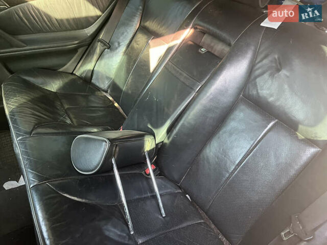 Серый Мерседес Е-Класс, объемом двигателя 4.3 л и пробегом 2 тыс. км за 2500 $, фото 2 на Automoto.ua