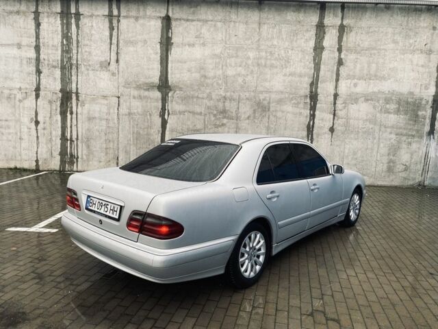 Сірий Мерседес Е-Клас, об'ємом двигуна 2.2 л та пробігом 470 тис. км за 4699 $, фото 3 на Automoto.ua