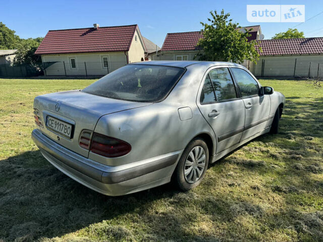 Сірий Мерседес Е-Клас, об'ємом двигуна 2.15 л та пробігом 440 тис. км за 3200 $, фото 4 на Automoto.ua