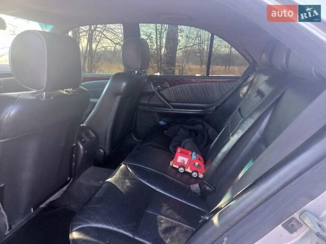 Сірий Мерседес Е-Клас, об'ємом двигуна 2.15 л та пробігом 404 тис. км за 2850 $, фото 7 на Automoto.ua