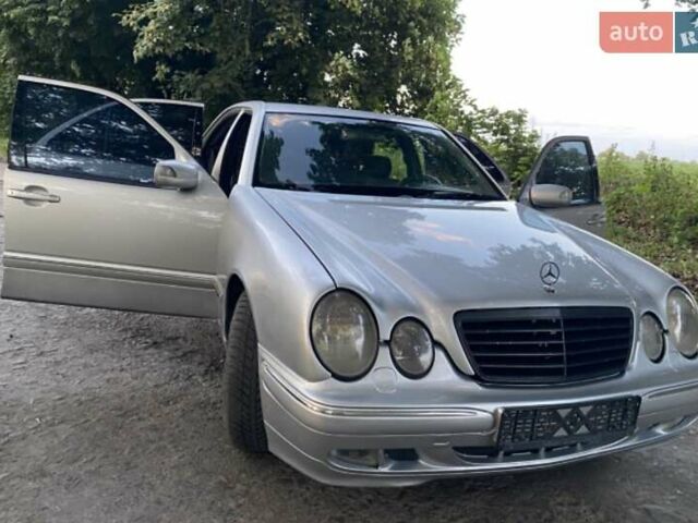 Серый Мерседес Е-Класс, объемом двигателя 2.2 л и пробегом 407 тыс. км за 4750 $, фото 20 на Automoto.ua