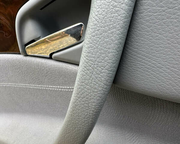 Сірий Мерседес Е-Клас, об'ємом двигуна 2 л та пробігом 88 тис. км за 9600 $, фото 23 на Automoto.ua