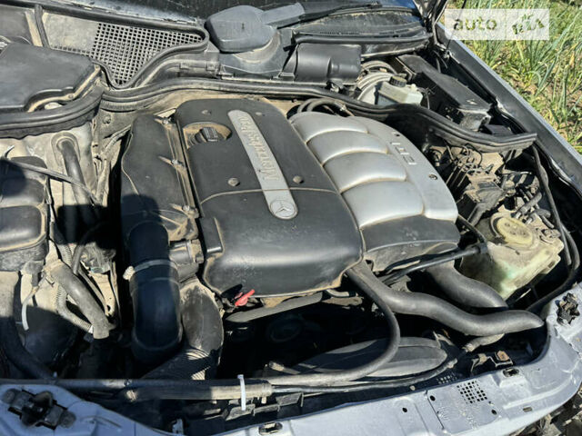 Сірий Мерседес Е-Клас, об'ємом двигуна 2.15 л та пробігом 440 тис. км за 3200 $, фото 16 на Automoto.ua