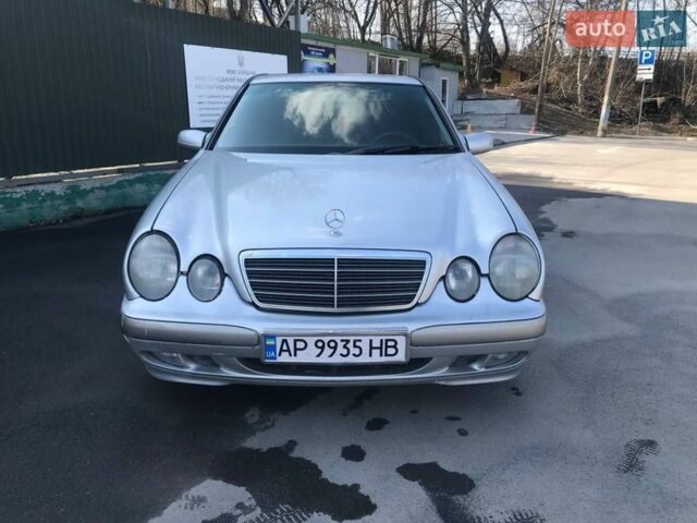 Сірий Мерседес Е-Клас, об'ємом двигуна 2.2 л та пробігом 401 тис. км за 3950 $, фото 2 на Automoto.ua