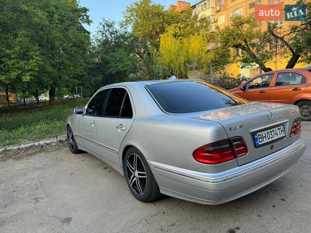 Сірий Мерседес Е-Клас, об'ємом двигуна 2.69 л та пробігом 280 тис. км за 5500 $, фото 4 на Automoto.ua