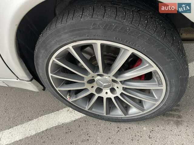 Сірий Мерседес Е-Клас, об'ємом двигуна 4.3 л та пробігом 290 тис. км за 9888 $, фото 3 на Automoto.ua