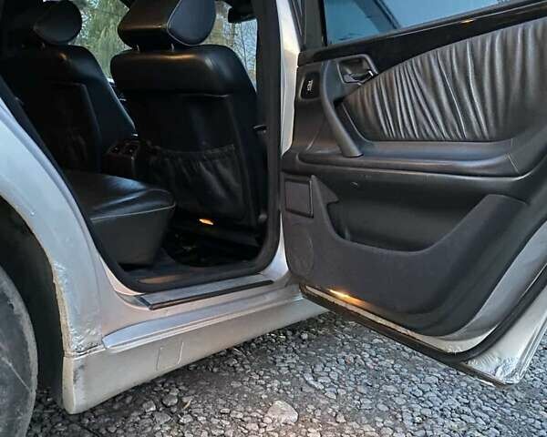 Мерседес Е-Класс 2001 в Виннице на Automoto.ua Серый Мерседес Е-Класс, объемом двигателя 2.7 л и пробегом 400 тыс. км за 3400 $, фото 3 на Automoto.ua