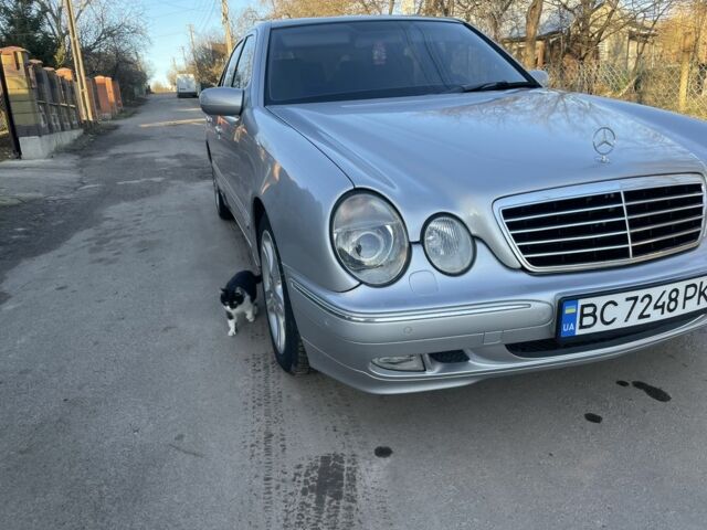 Сірий Мерседес Е-Клас, об'ємом двигуна 3.2 л та пробігом 363 тис. км за 6600 $, фото 1 на Automoto.ua