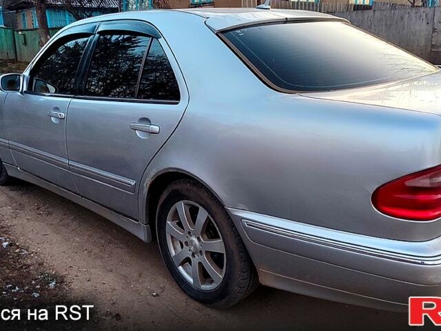 Сірий Мерседес Е-Клас, об'ємом двигуна 2.6 л та пробігом 318 тис. км за 2850 $, фото 3 на Automoto.ua