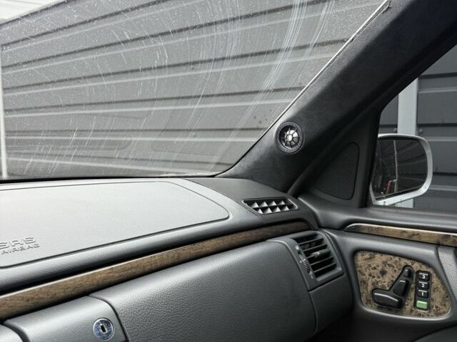 Серый Мерседес Е-Класс, объемом двигателя 3.2 л и пробегом 191 тыс. км за 8800 $, фото 6 на Automoto.ua