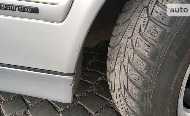 Сірий Мерседес Е-Клас, об'ємом двигуна 3.2 л та пробігом 368 тис. км за 5000 $, фото 9 на Automoto.ua