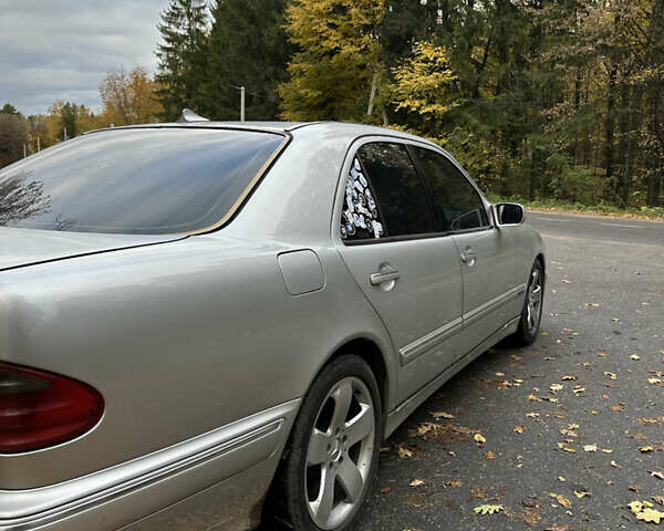 Мерседес Е-Класс 2001 в Виннице на Automoto.ua Серый Мерседес Е-Класс, объемом двигателя 2 л и пробегом 399 тыс. км за 4600 $, фото 4 на Automoto.ua
