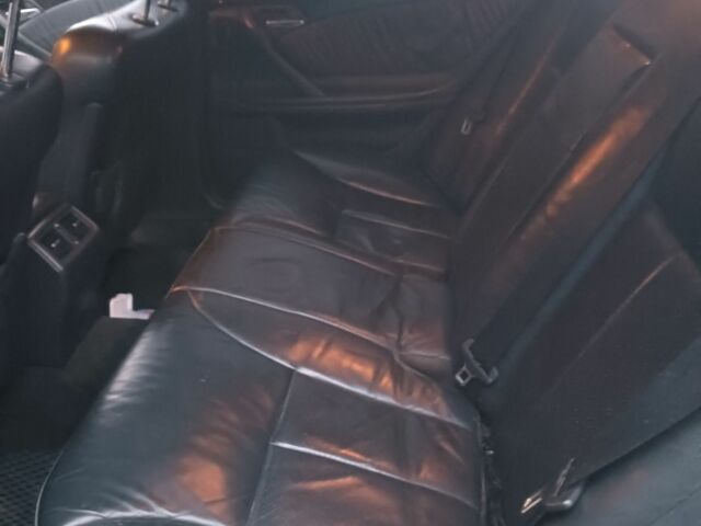 Серый Мерседес Е-Класс, объемом двигателя 2 л и пробегом 450 тыс. км за 2500 $, фото 6 на Automoto.ua