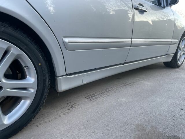 Сірий Мерседес Е-Клас, об'ємом двигуна 3.2 л та пробігом 363 тис. км за 6600 $, фото 22 на Automoto.ua