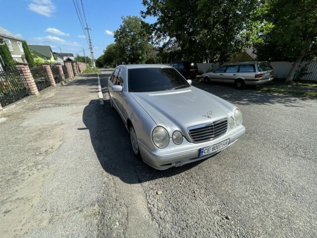 Серый Мерседес Е-Класс, объемом двигателя 2.7 л и пробегом 320 тыс. км за 3400 $, фото 1 на Automoto.ua