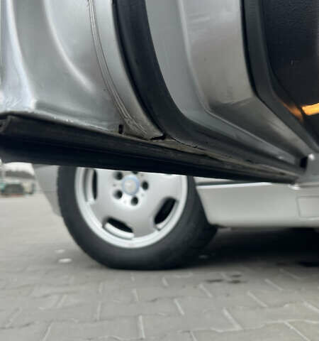 Серый Мерседес Е-Класс, объемом двигателя 3.2 л и пробегом 328 тыс. км за 6200 $, фото 21 на Automoto.ua