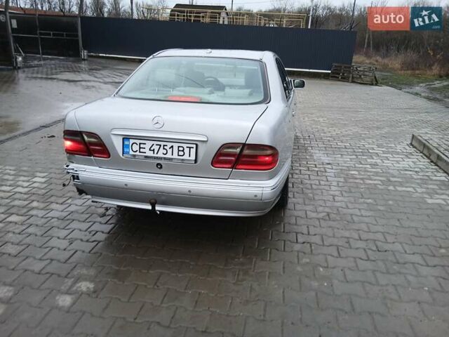 Серый Мерседес Е-Класс, объемом двигателя 2.69 л и пробегом 300 тыс. км за 2500 $, фото 3 на Automoto.ua