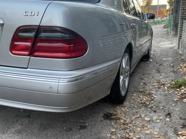 Сірий Мерседес Е-Клас, об'ємом двигуна 3.2 л та пробігом 363 тис. км за 6600 $, фото 8 на Automoto.ua