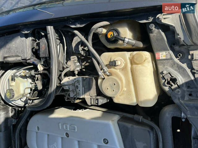 Мерседес Е-Класс 2001 в Каменце-Подольском на Automoto.ua Серый Мерседес Е-Класс, объемом двигателя 3.22 л и пробегом 380 тыс. км за 5799 $, фото 14 на Automoto.ua