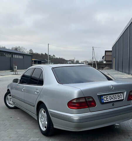 Серый Мерседес Е-Класс, объемом двигателя 3.2 л и пробегом 328 тыс. км за 6200 $, фото 5 на Automoto.ua