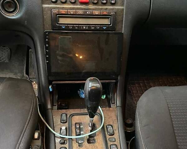 Мерседес Е-Класс 2001 в Шостке на Automoto.ua Серый Мерседес Е-Класс, объемом двигателя 4.3 л и пробегом 530 тыс. км за 4000 $, фото 7 на Automoto.ua