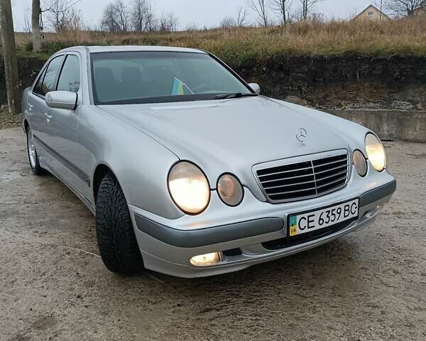 Сірий Мерседес Е-Клас, об'ємом двигуна 2.2 л та пробігом 300 тис. км за 4700 $, фото 8 на Automoto.ua