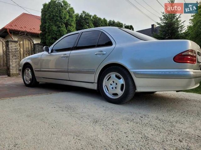 Сірий Мерседес Е-Клас, об'ємом двигуна 3.2 л та пробігом 340 тис. км за 5800 $, фото 8 на Automoto.ua