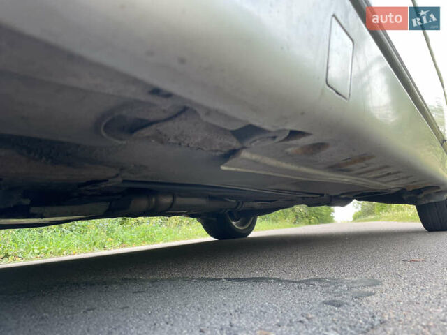 Мерседес Е-Класс 2001 в Сокале на Automoto.ua Серый Мерседес Е-Класс, объемом двигателя 2.7 л и пробегом 667 тыс. км за 5200 $, фото 21 на Automoto.ua