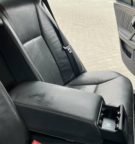 Серый Мерседес Е-Класс, объемом двигателя 3.2 л и пробегом 328 тыс. км за 6200 $, фото 37 на Automoto.ua