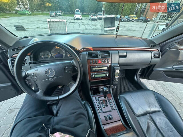 Сірий Мерседес Е-Клас, об'ємом двигуна 3.23 л та пробігом 514 тис. км за 3500 $, фото 12 на Automoto.ua