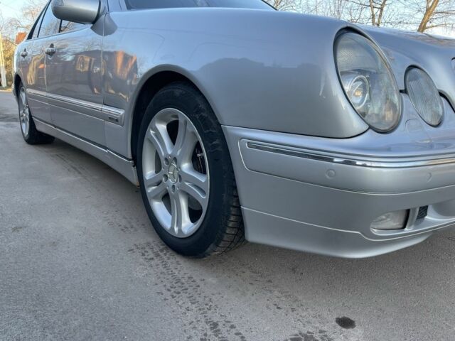 Сірий Мерседес Е-Клас, об'ємом двигуна 3.2 л та пробігом 363 тис. км за 6600 $, фото 17 на Automoto.ua