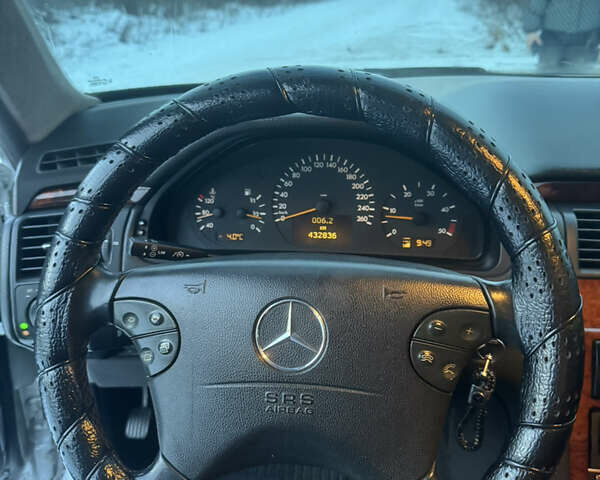 Серый Мерседес Е-Класс, объемом двигателя 2.69 л и пробегом 432 тыс. км за 4150 $, фото 26 на Automoto.ua