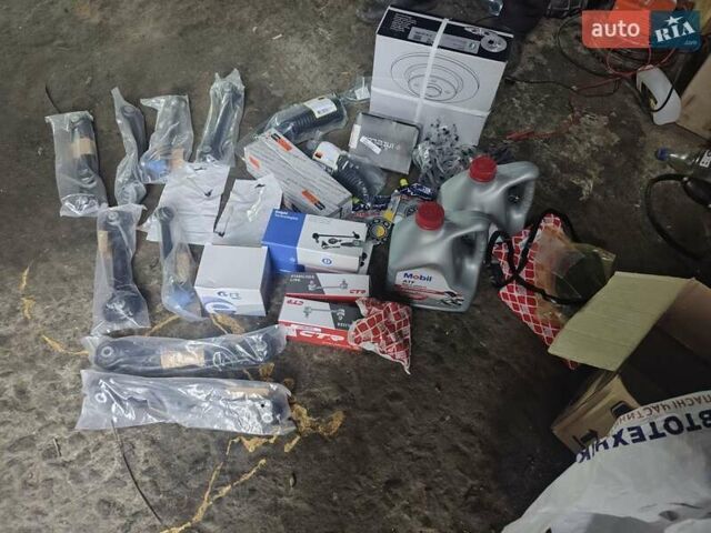 Серый Мерседес Е-Класс, объемом двигателя 2.15 л и пробегом 405 тыс. км за 4200 $, фото 6 на Automoto.ua