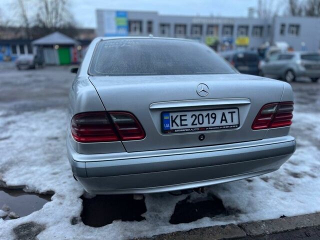 Сірий Мерседес Е-Клас, об'ємом двигуна 2.1 л та пробігом 250 тис. км за 4500 $, фото 16 на Automoto.ua