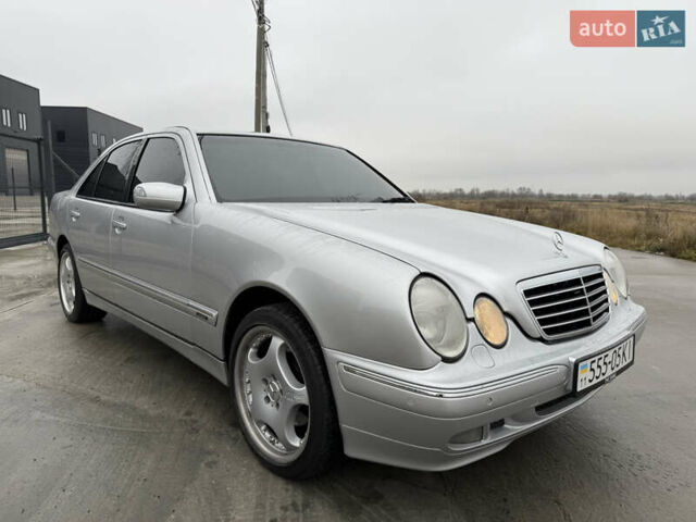 Серый Мерседес Е-Класс, объемом двигателя 3.2 л и пробегом 191 тыс. км за 8200 $, фото 11 на Automoto.ua