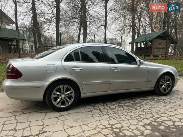 Сірий Мерседес Е-Клас, об'ємом двигуна 2.69 л та пробігом 315 тис. км за 5500 $, фото 18 на Automoto.ua